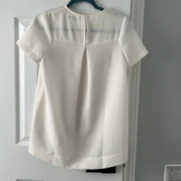 Madewell blouse with short sleeves. Cream crepe material. Size XS EUC - Picture 4 of 5